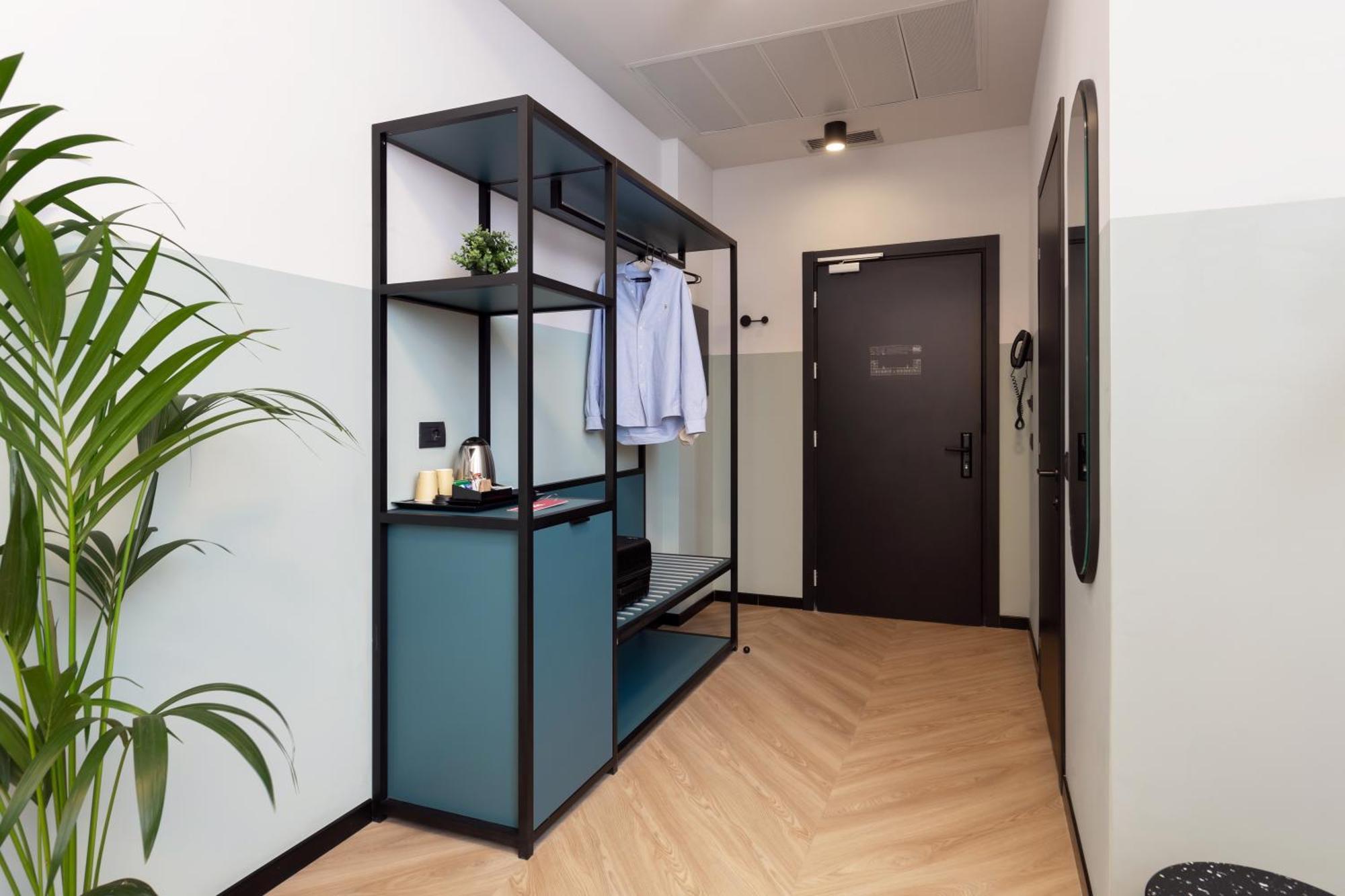 Hostal Cx Bicocca Milán